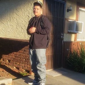 Meet your Posher, Adan